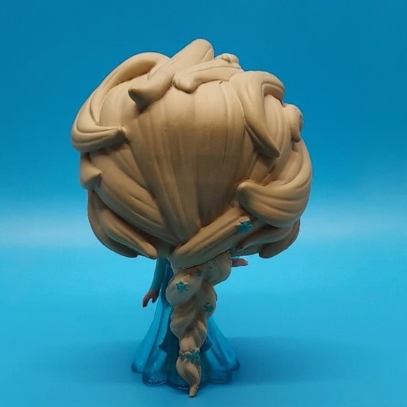 Funko Pop! Disney Frozen Elsa #82 Vinyl Figure 2014 No Box - Picture 7 of 7